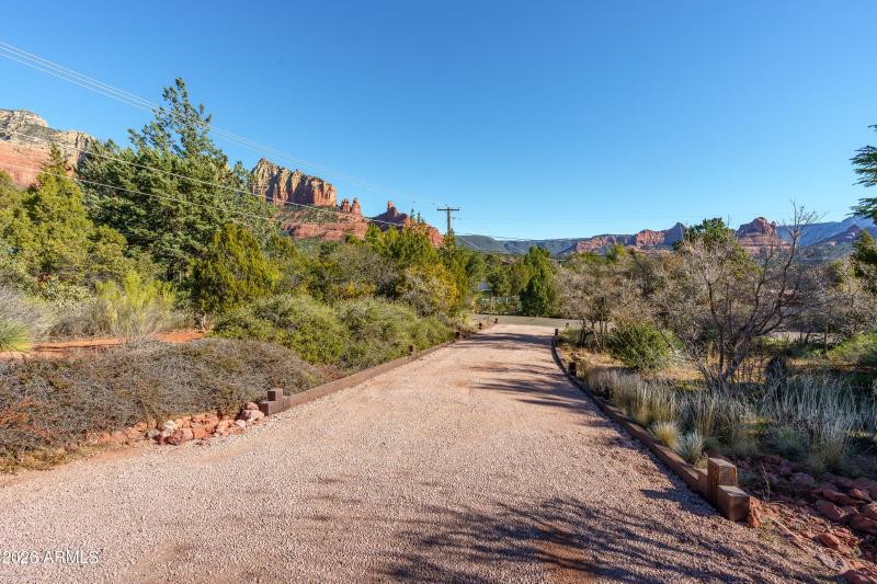 275 Apache Trail Sedona AZ
