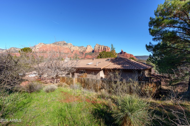 275 Apache Trail Sedona AZ