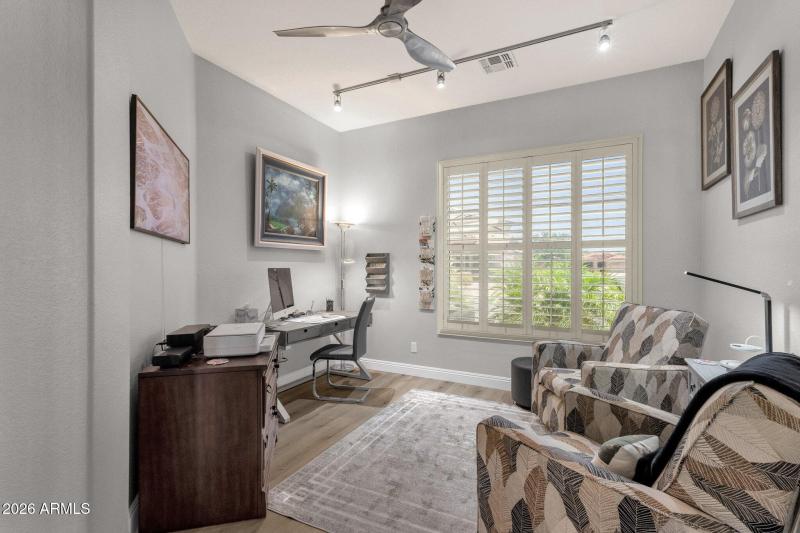 8-web-or-mls-4680-e-nightingale-ln