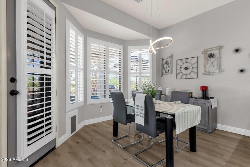 9-web-or-mls-4680-e-nightingale-ln