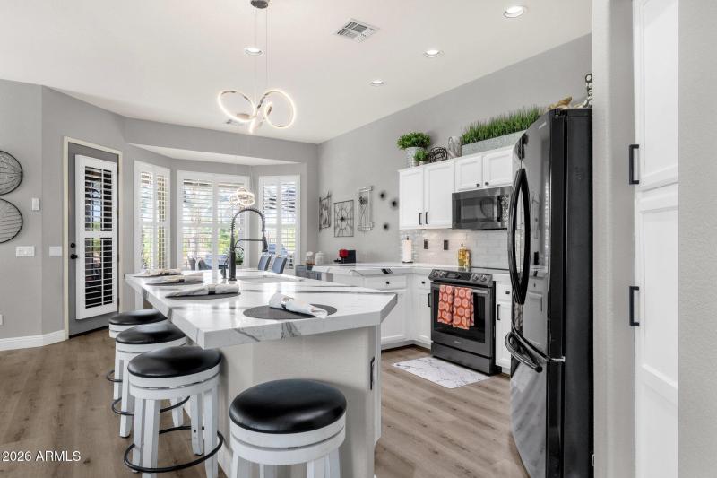 12-web-or-mls-4680-e-nightingale-ln