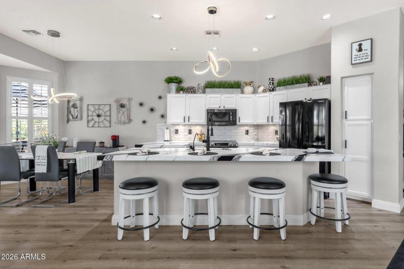 14-web-or-mls-4680-e-nightingale-ln