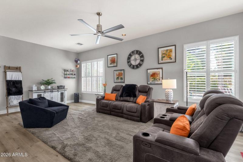 16-web-or-mls-4680-e-nightingale-ln