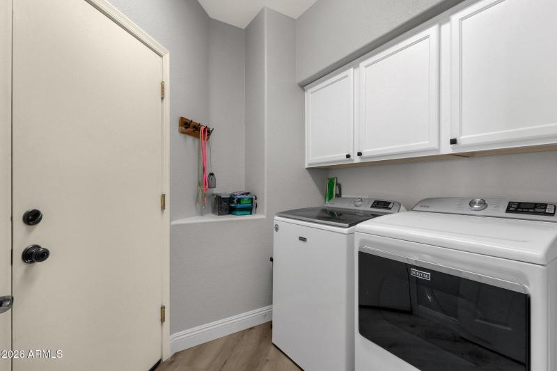 24-web-or-mls-4680-e-nightingale-ln