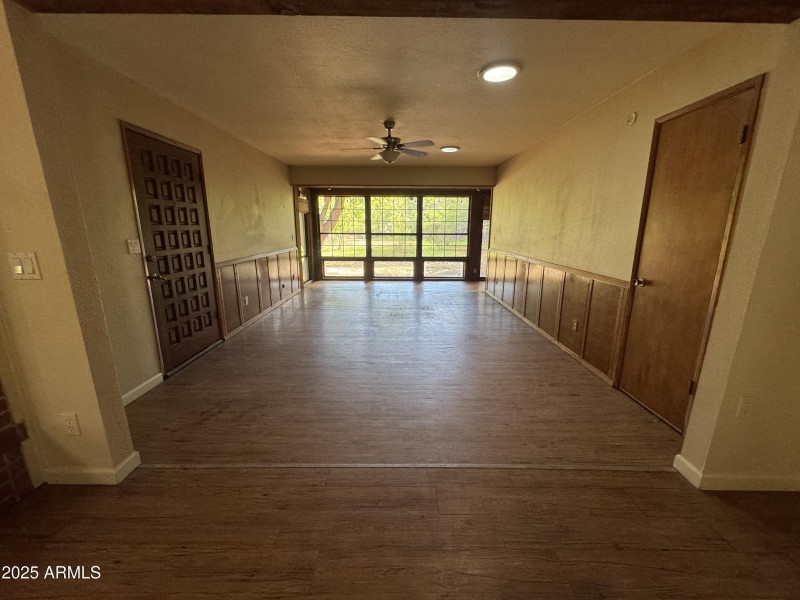 20251015_164539844_iOS