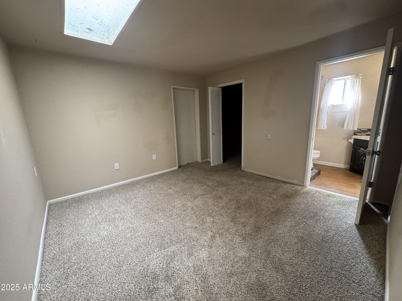 20251015_165018884_iOS