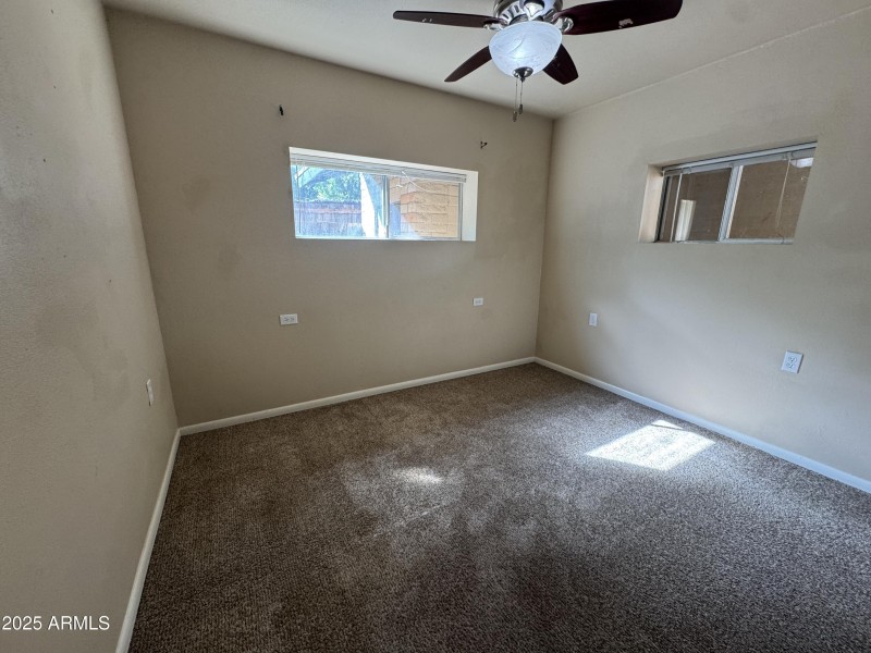 20251015_165037808_iOS