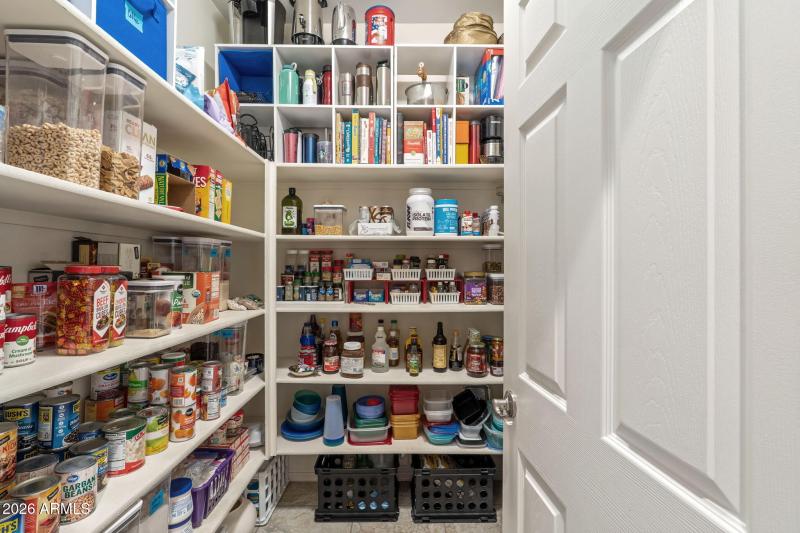 Walk-in Pantry