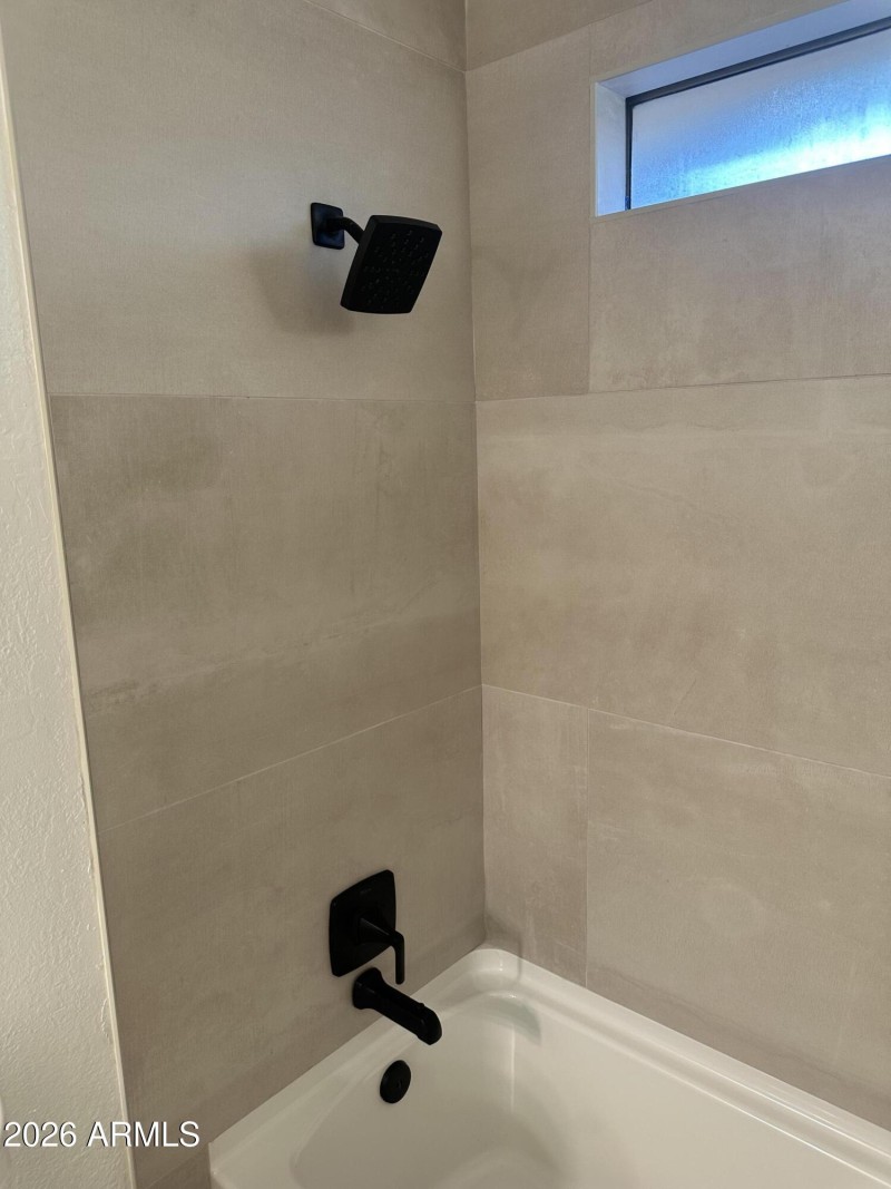 Bathtub Fixtures