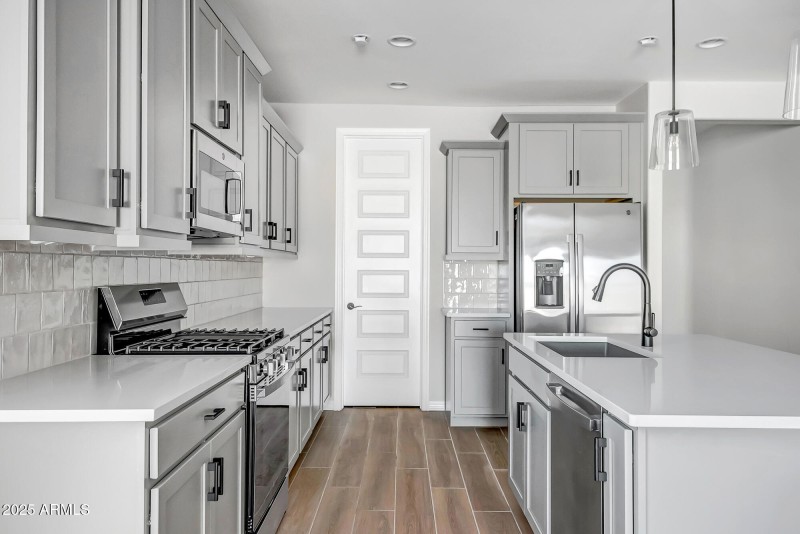 Mesquite Lot 188 - Large (11)