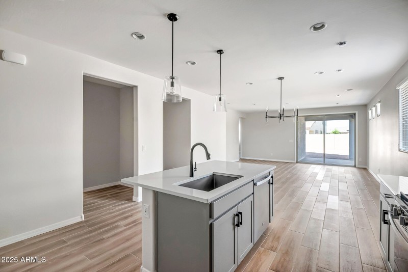 Mesquite Lot 188 - Large (9)