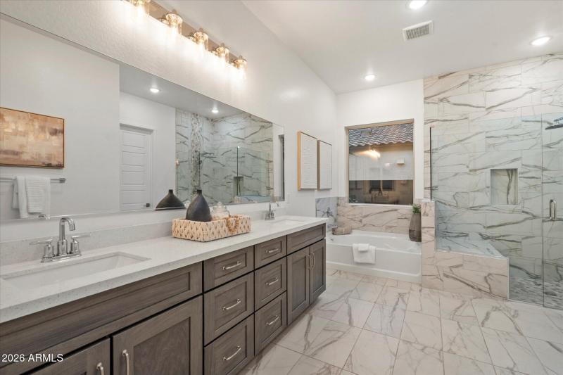 Modern Master Bathroom