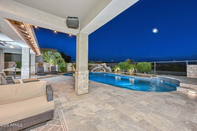 Covered Patio-Backyard