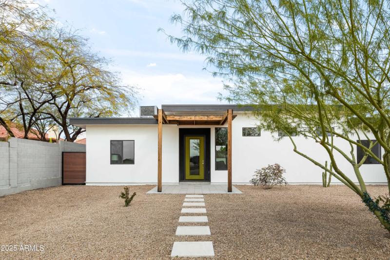 14025 N. 11th Pl.-33