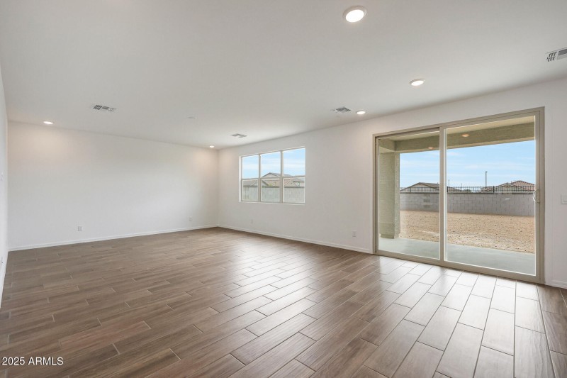 PHX_Tyler Ranch_Lot 2055_Pacific_24191_G