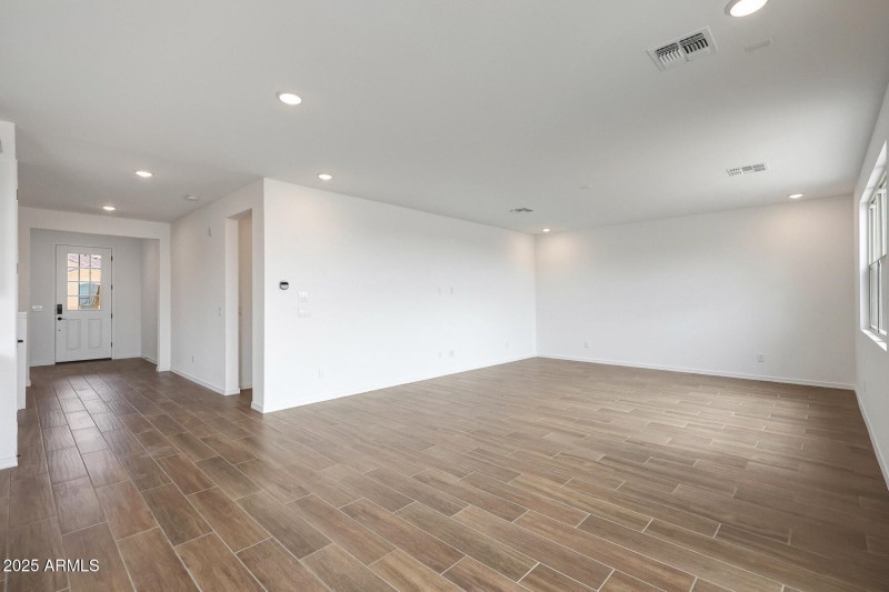 PHX_Tyler Ranch_Lot 2055_Pacific_24191_G