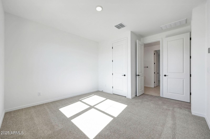 PHX_Tyler_Lot 2034_Cobalt_24180_bed2