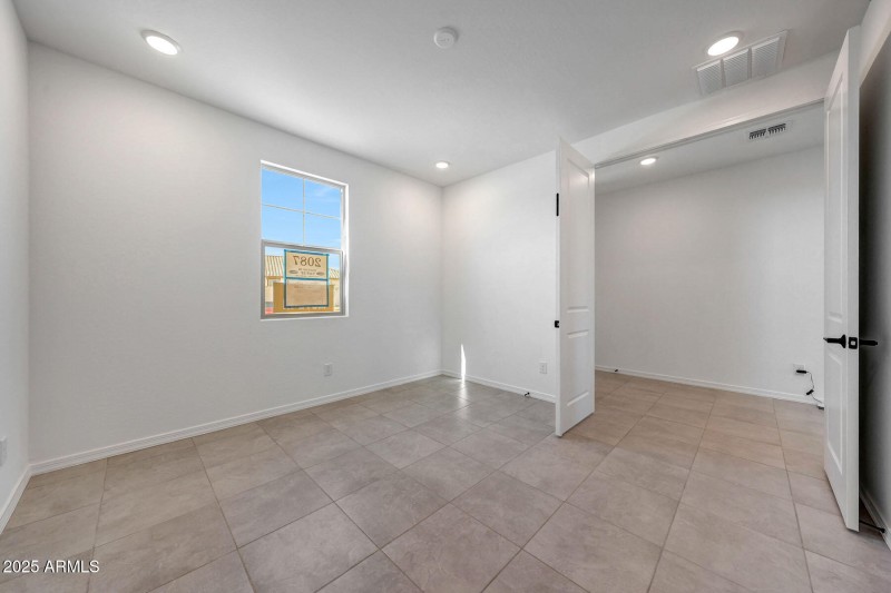 PHX_Tyler_lot 2087_lagoon_3741_Flex (2)