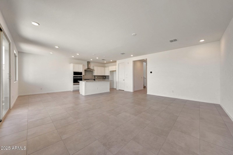 PHX_Tyler_lot 2087_lagoon_3741_Greatroom