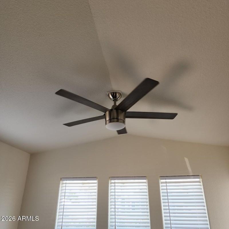 Living Room Vaulted Ceilings
