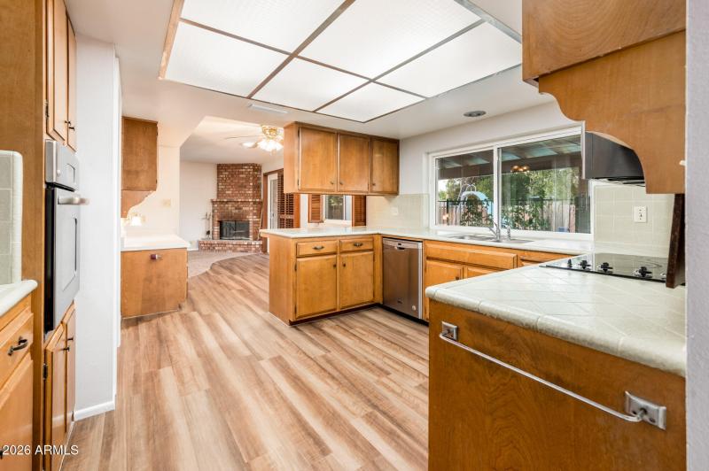 Kitchen to Family Room