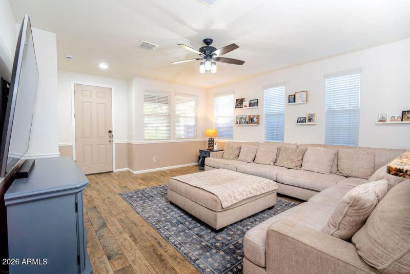 7511EOsageAveMesaAZ85212--37