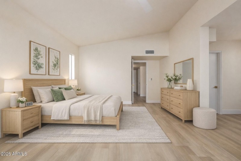 Staged 2 306 W Beverly Ln