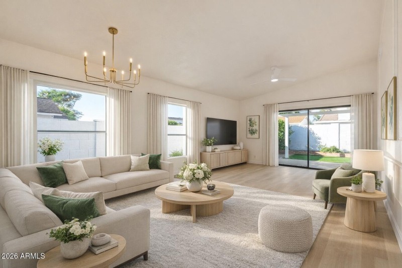 Staged 3 306 W Beverly Ln