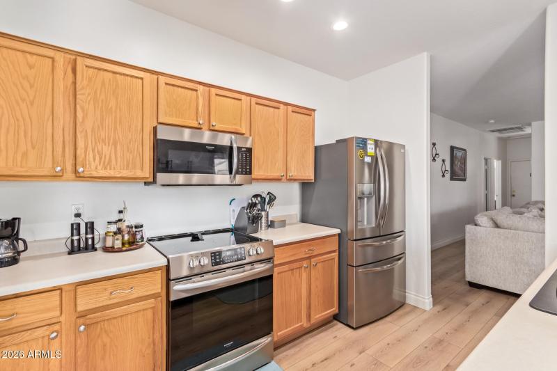 16805 W RIMROCK ST Kitchen