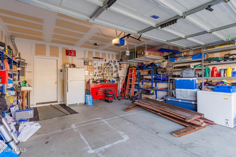 16805 W RIMROCK ST Garage