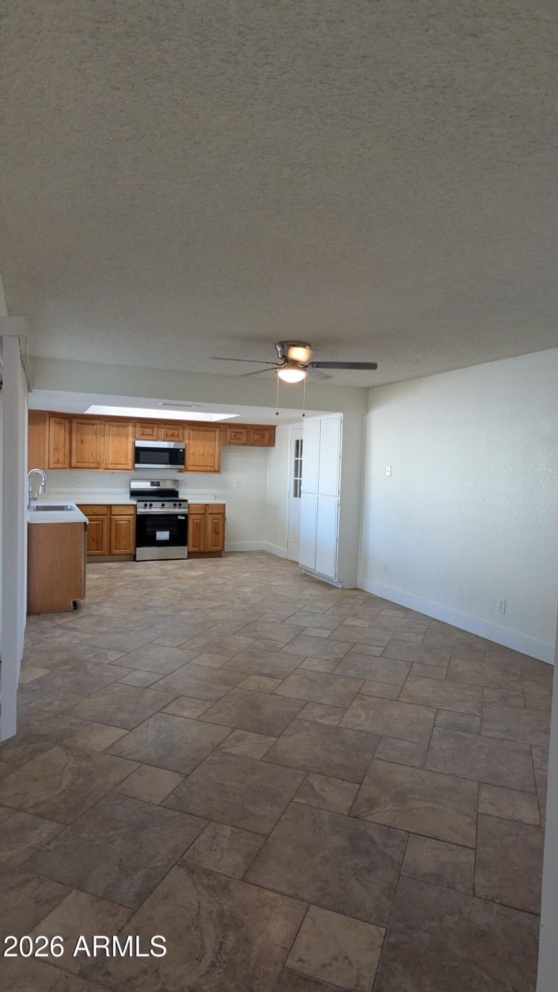 PXL_20260112_210514985.RAW-01.COVER