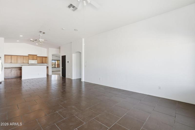 A TRUE GREATROOM!!!!