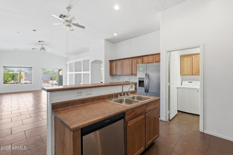 THIS BREAKFAST BAR IS PERFECT!!