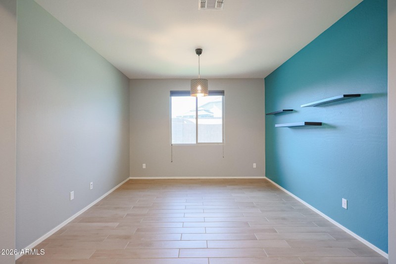 Flex Room - Off Kitchen