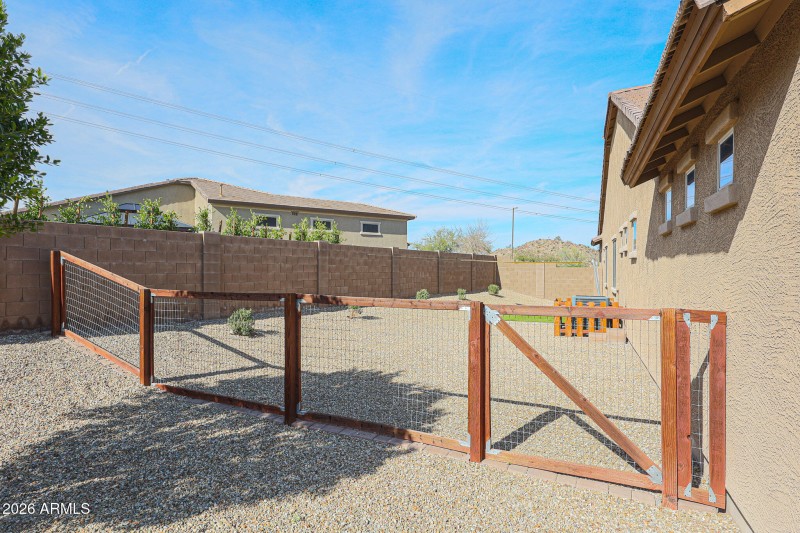Gated Side Yard