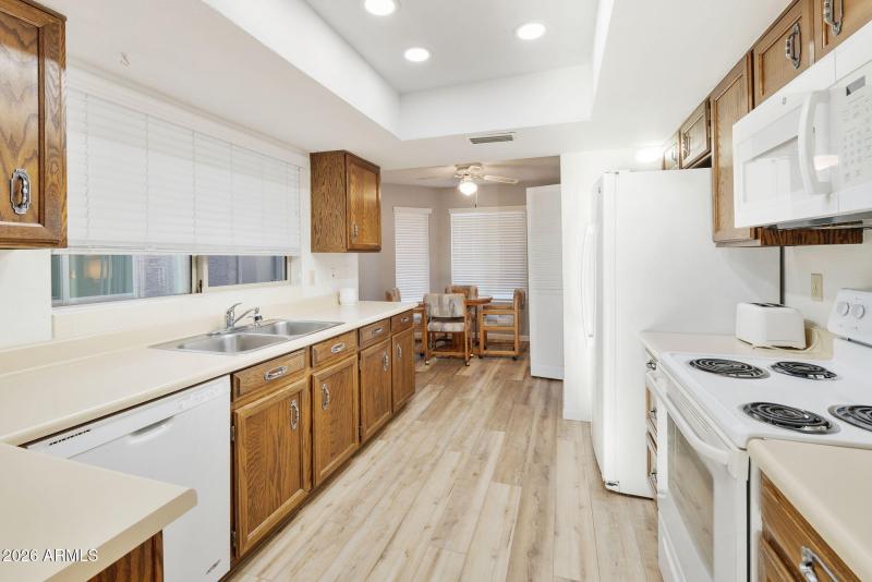 25-web-or-mls-dlb_3799-dlb_3803