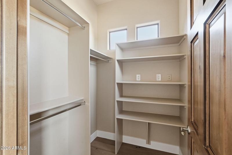 3rd bedroom closet