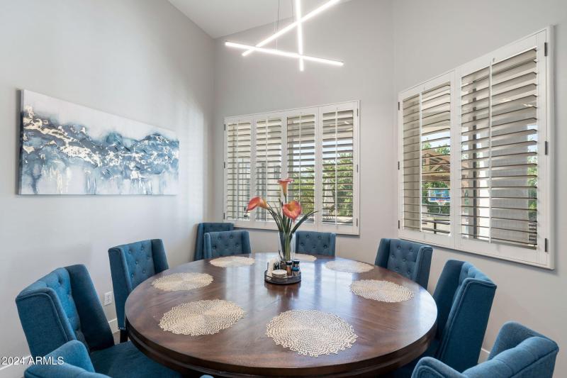 009__1920 E Aurelius Ave