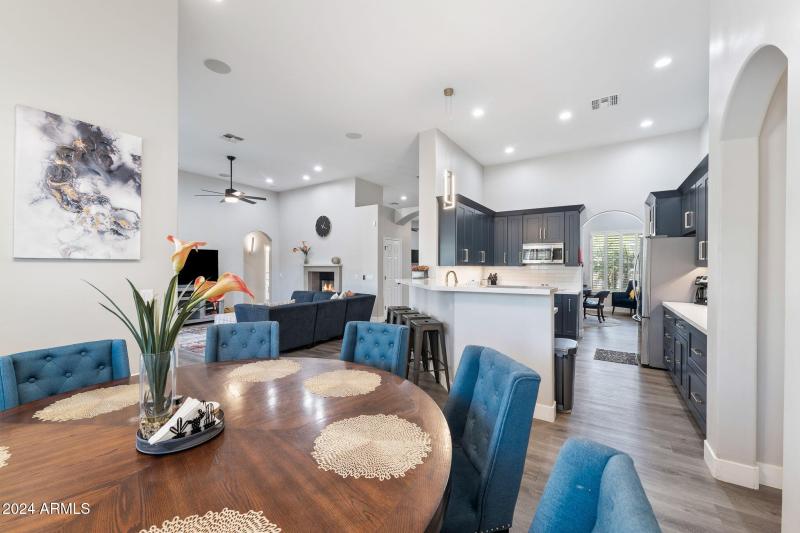 010__1920 E Aurelius Ave