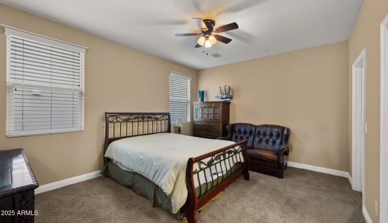 32-web-or-mls-EnSuite Bedroom2