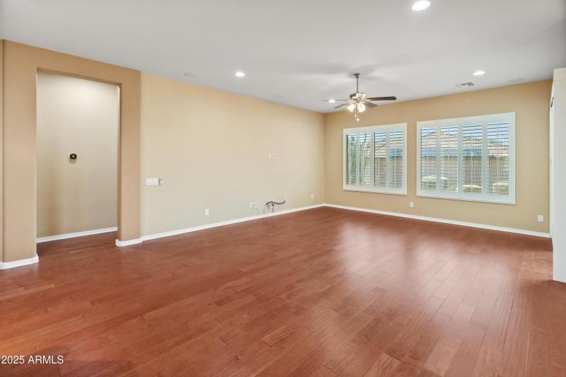 20506 N 271st Ave-17