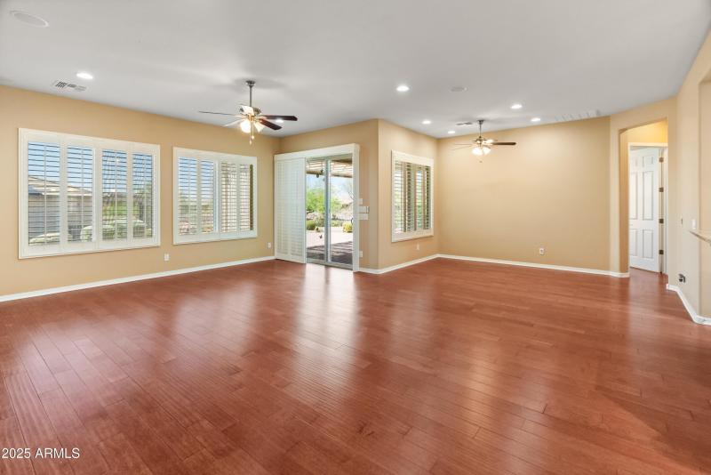 20506 N 271st Ave-19