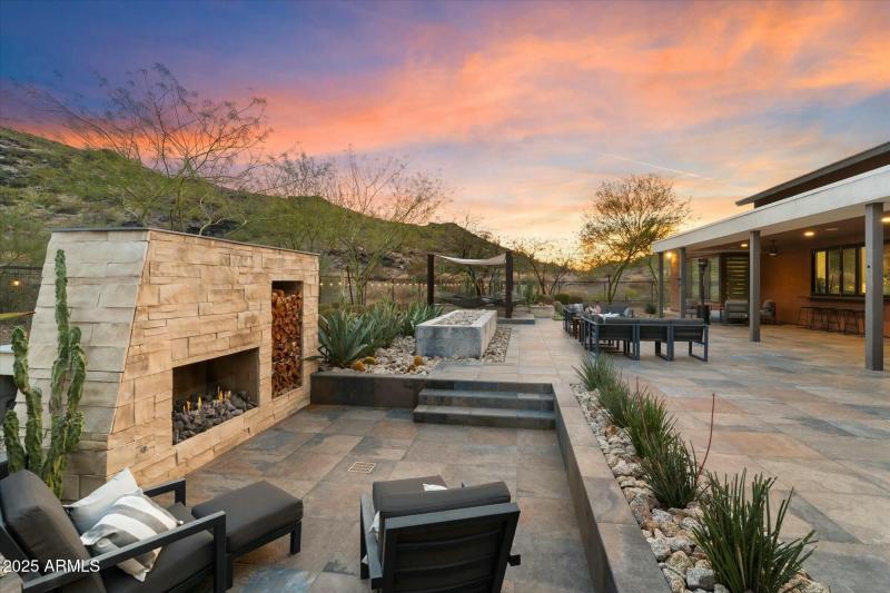 backyard under ground fireplace seating
