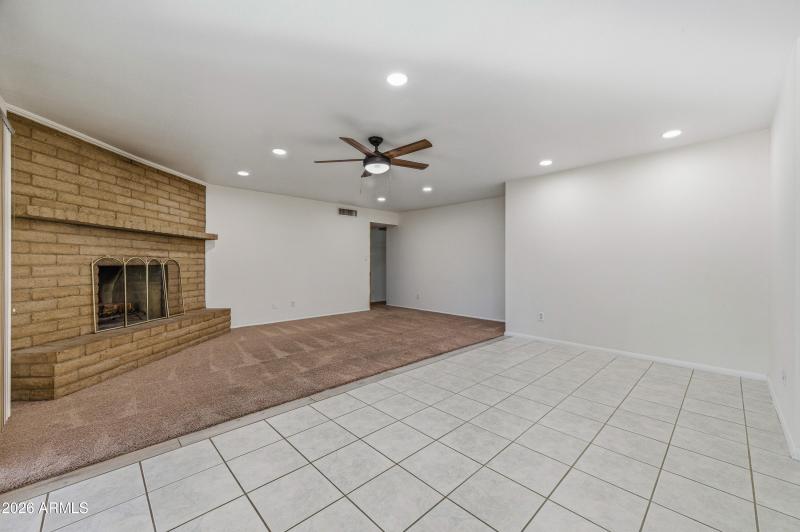 2115 E Greenway Dr-9