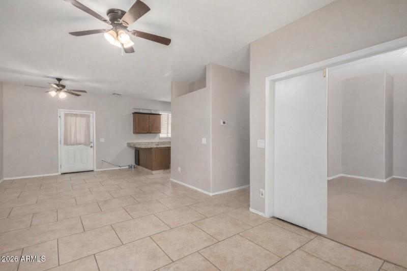 116370CD-39D0-45C3-97EF-260202F0EEA4