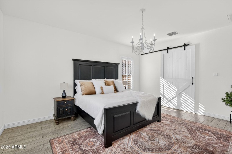 21-web-or-mls-14-S 223rd St