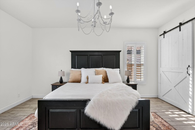 24-web-or-mls-20-S 223rd St