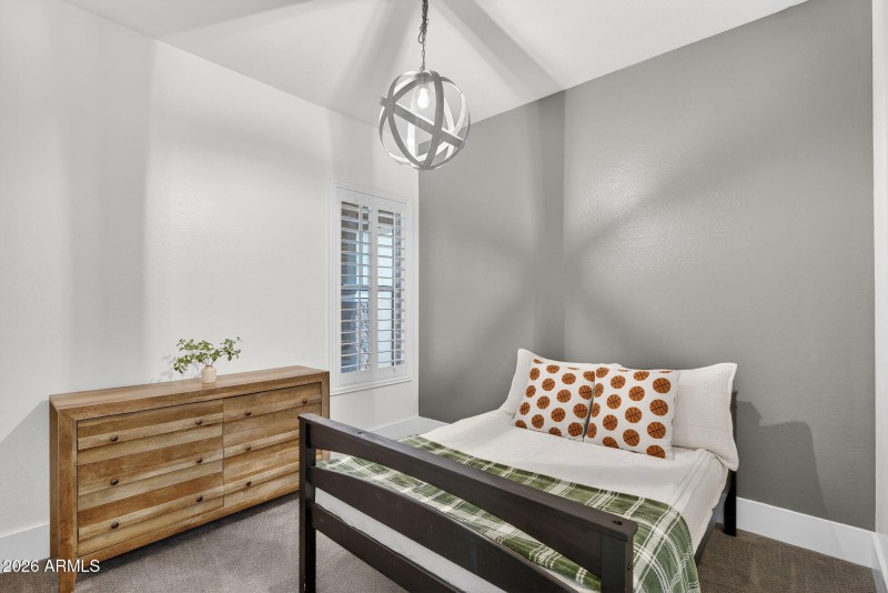 34-web-or-mls-27-S 223rd St