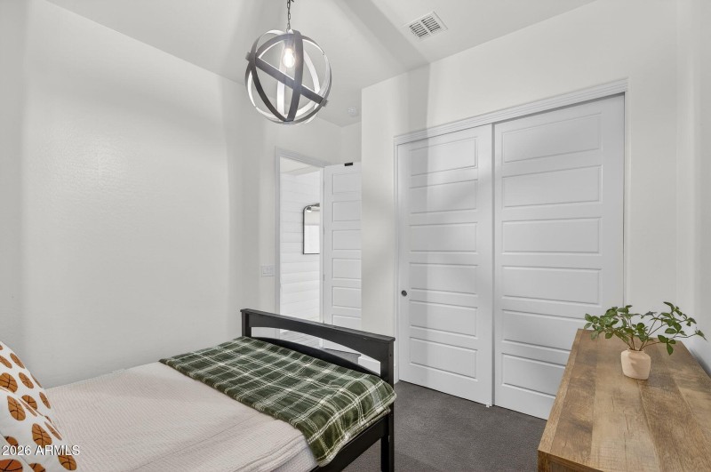 35-web-or-mls-28-S 223rd St