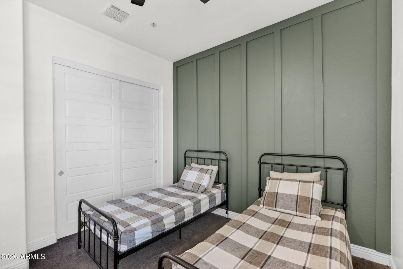 39-web-or-mls-32-S 223rd St